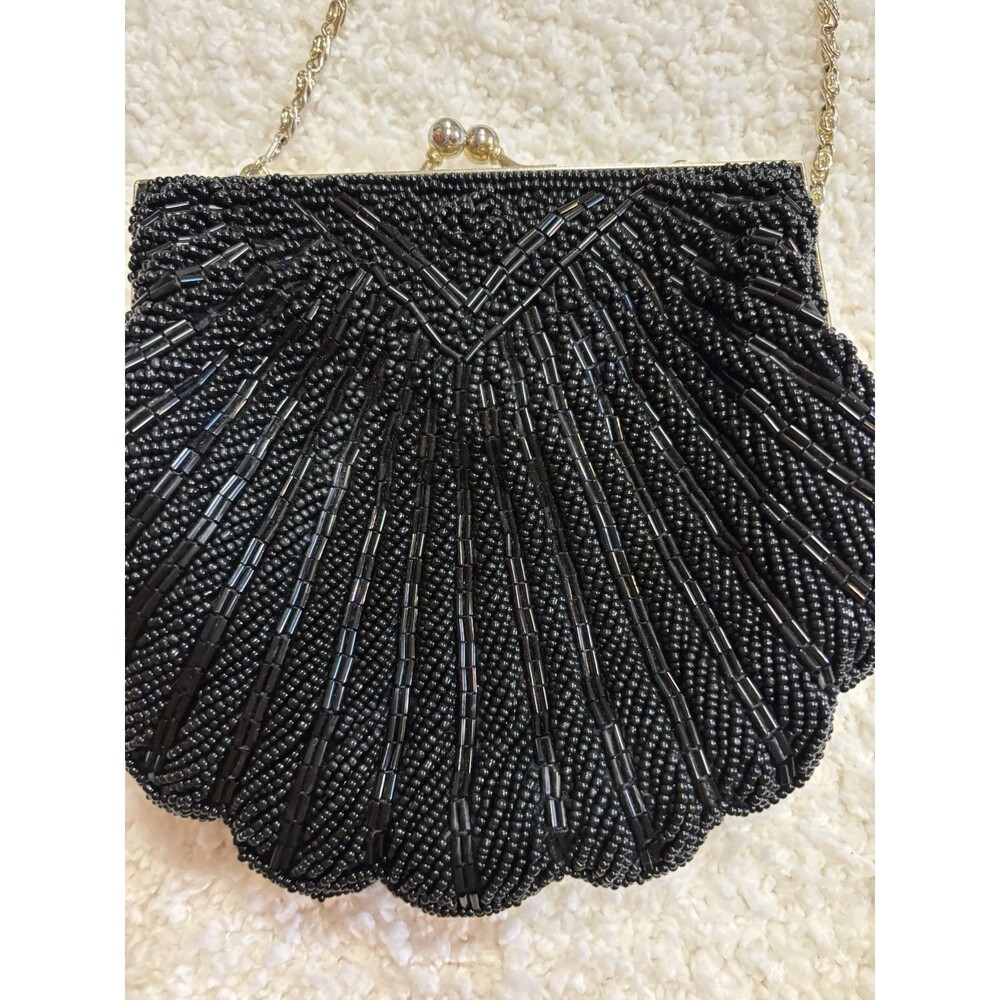 La Regale Small Black Beaded Shell Purse Gold Crossbody Chain Vintage